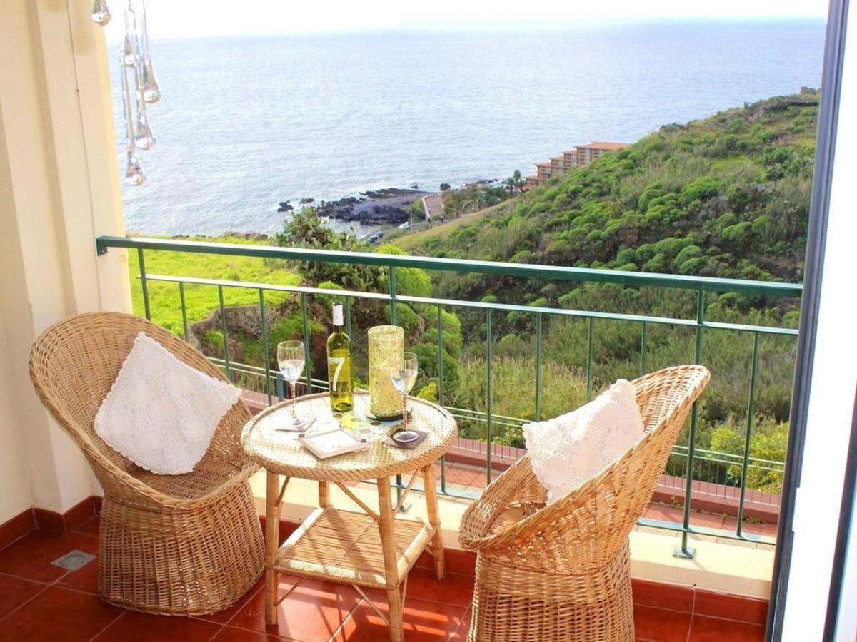 2 Bedrooms Appartement At Canico 200 M Away From The Beach With Sea View Furnished Balcony And Wifi Dış mekan fotoğraf